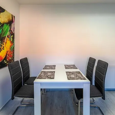 Wiesenglueck - Ferienidyll Mit Terrasse Und Garten